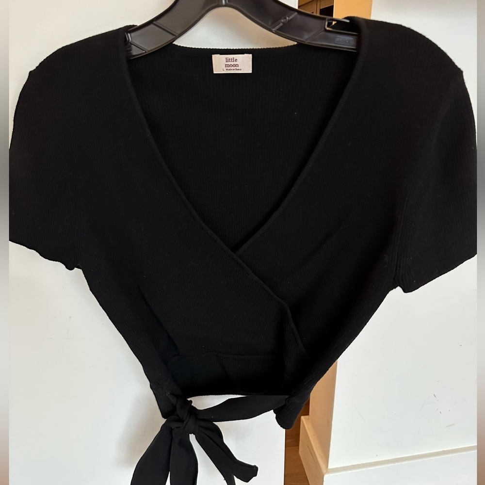 Aritzia Little Moon Wrap Sweater, Black L